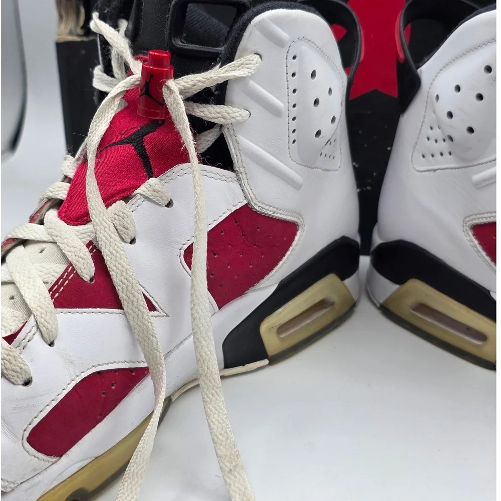 Jordan Air Jordan 6 Retro Carmine Mens 12 White Red Streetwear Sporty Retro Vibe